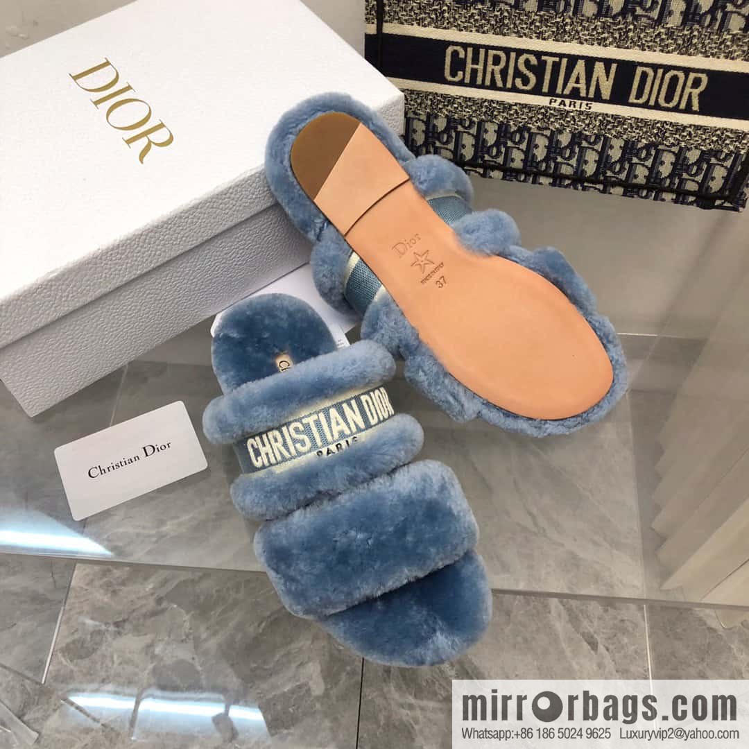 🐰🐰2023-Dior/Dior, white embroidered striped logo velvet one-word flat slippers autumn and winter new wool slippers