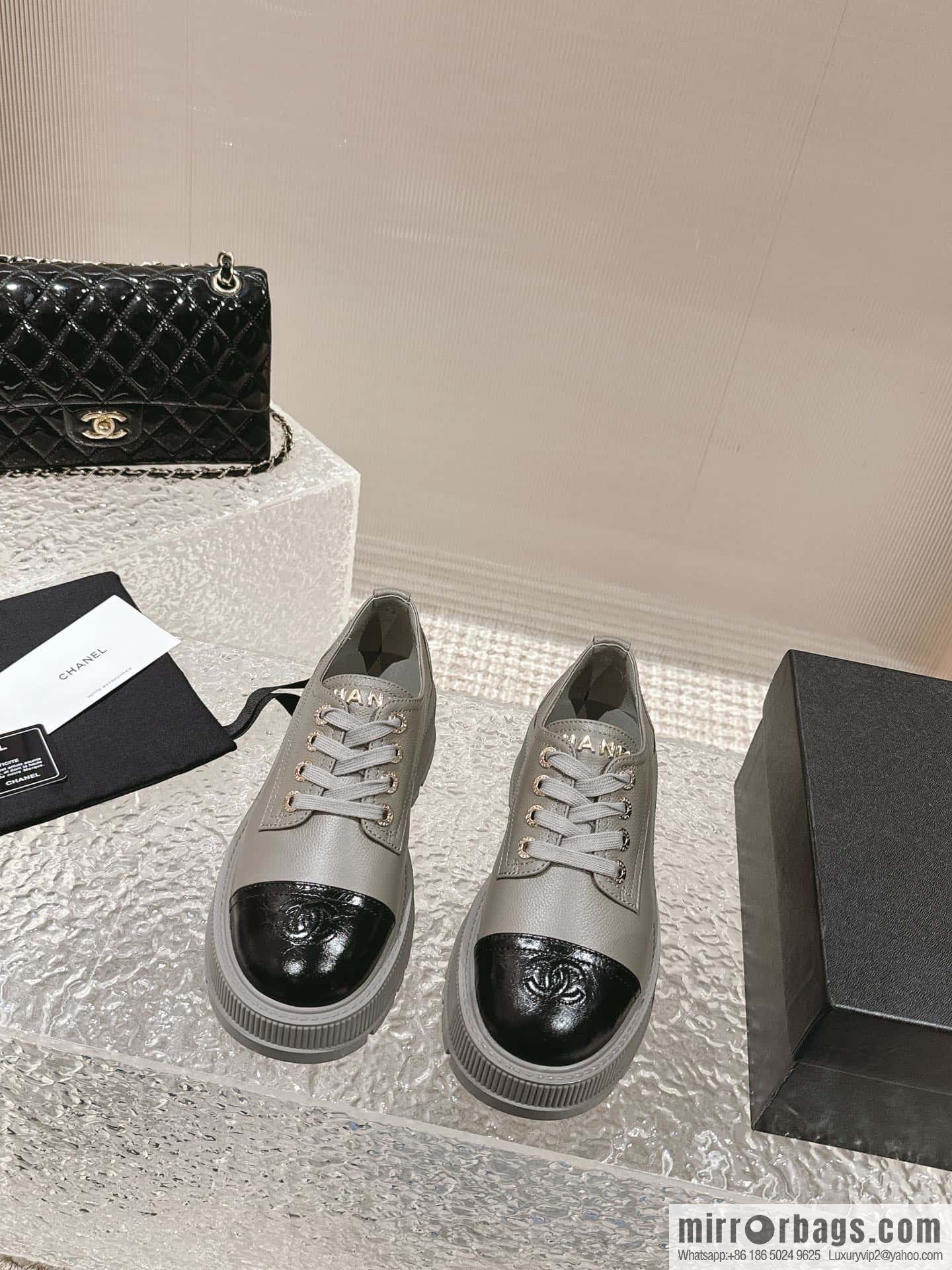 🐰🐰𝐂𝐡*𝐧𝐞𝐥 23 popular [genuine grade] version of the coolest short boots, locomotive boots, loafers