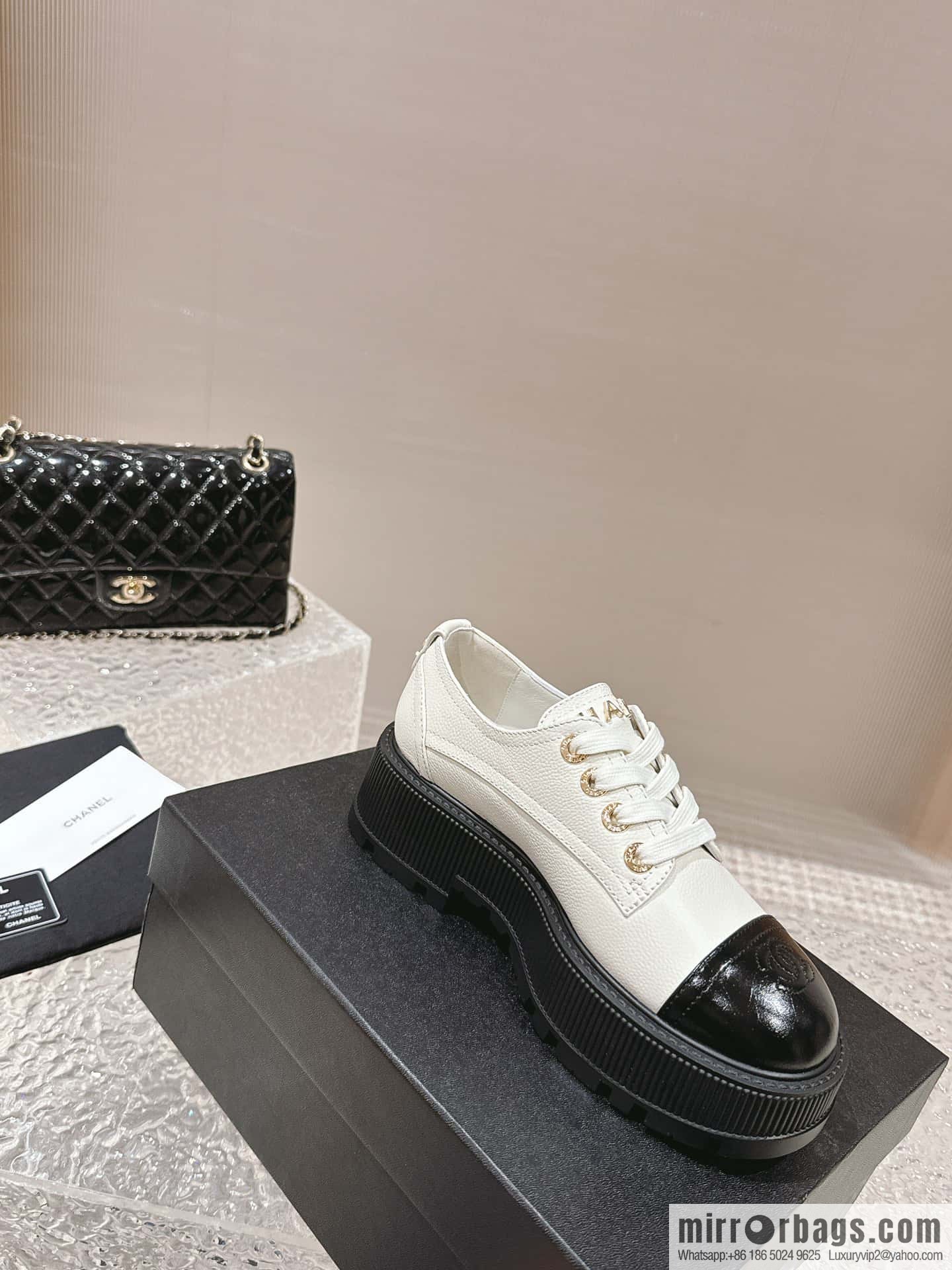 🐰🐰𝐂𝐡*𝐧𝐞𝐥 23 popular [genuine grade] version of the coolest short boots, locomotive boots, loafers