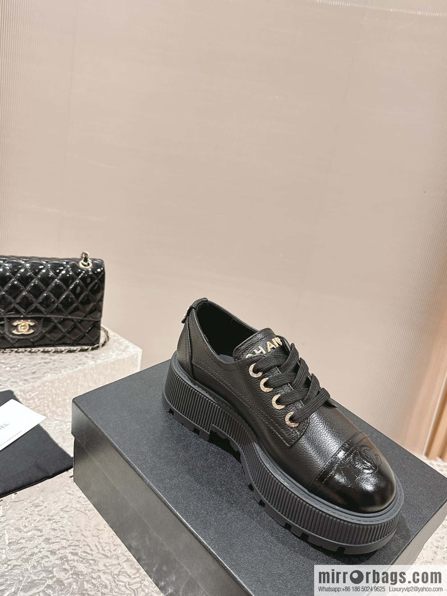 🐰🐰𝐂𝐡*𝐧𝐞𝐥 23 popular [genuine grade] version of the coolest short boots, locomotive boots, loafers