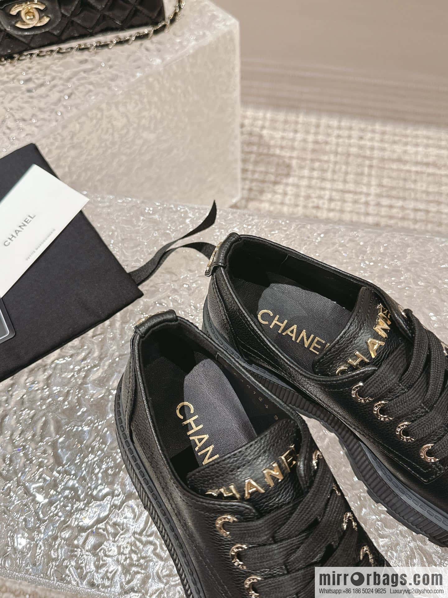 🐰🐰𝐂𝐡*𝐧𝐞𝐥 23 popular [genuine grade] version of the coolest short boots, locomotive boots, loafers