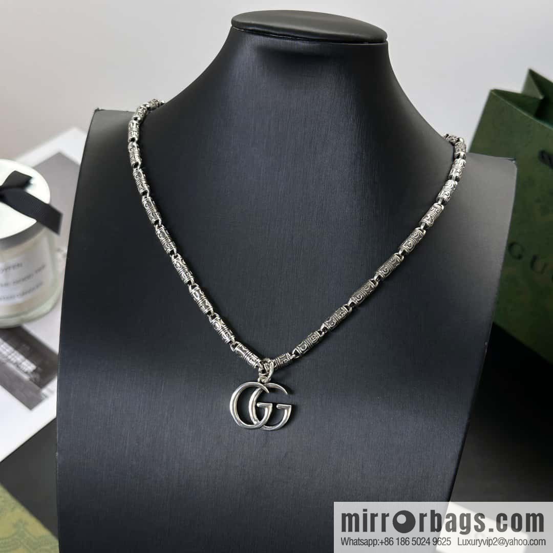 ❗️New ❗️ ☀ New Gucci Gucci Double G Necklace ☀
