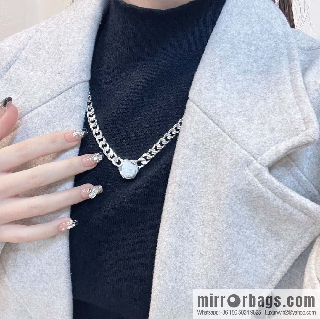 ❗️New ❗️ ☀ new Gucci hexagonal necklace, bracelet ☀️ bracelet size 18 20 22cm