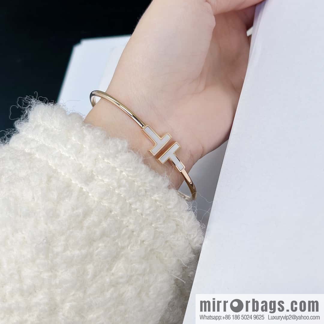 Double white shell model, white shell with diamond model ☀️ original order ☀️ Tiffany & co Tiffany, classic T series, white shell with diamond silver rose gold double T bracelet ☀️