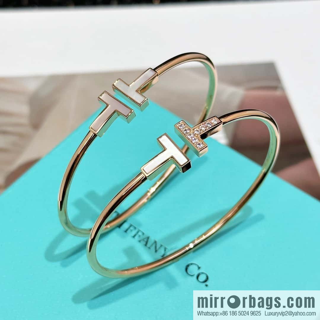 Double white shell model, white shell with diamond model ☀️ original order ☀️ Tiffany & co Tiffany, classic T series, white shell with diamond silver rose gold double T bracelet ☀️
