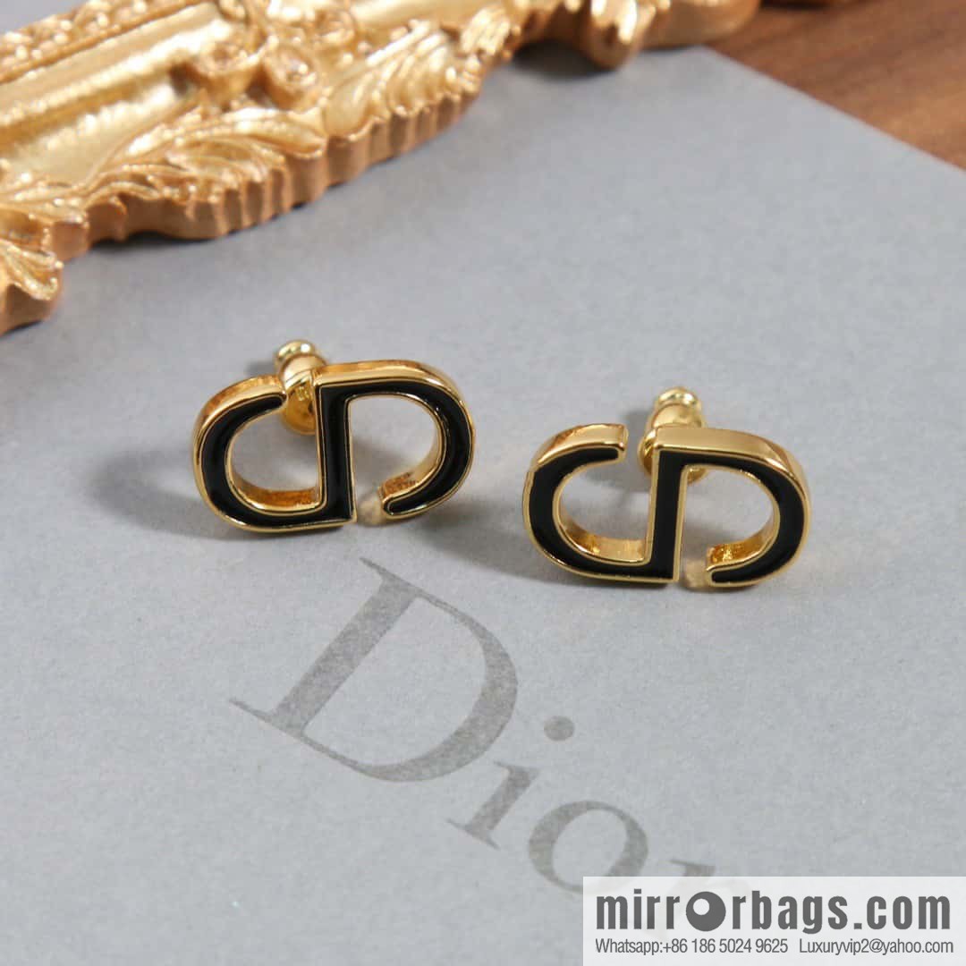 New ☑️ DIOR black enamel CD stud earrings