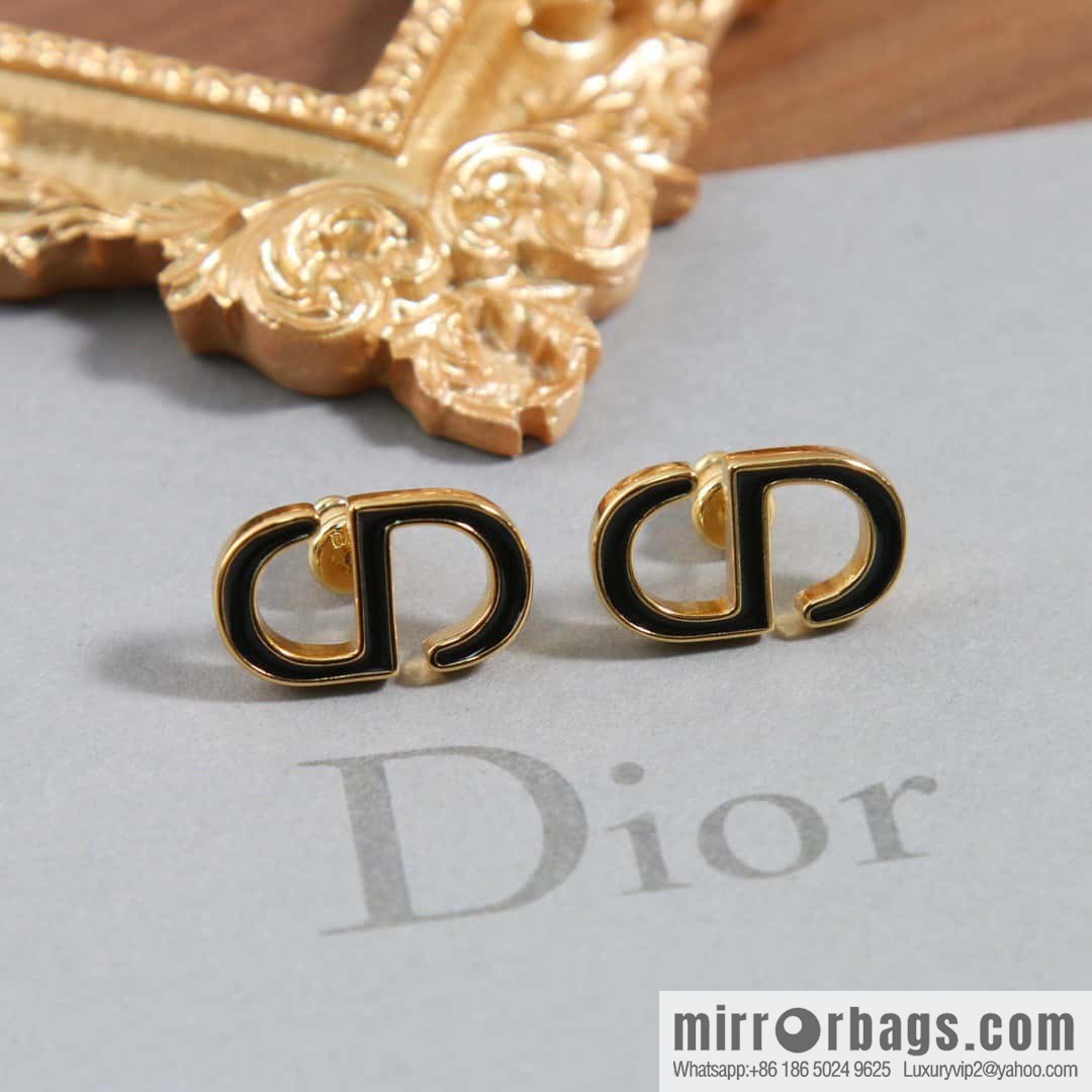 New ☑️ DIOR black enamel CD stud earrings