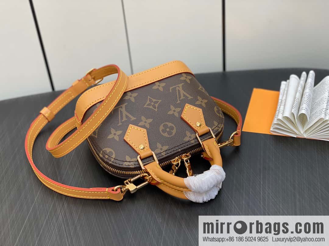 [Premium‑quality] M82717 monogram mini shell bag series New launch Nano Alma handbag