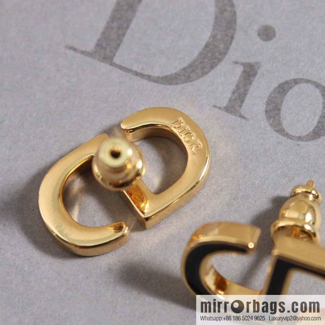 New ☑️ DIOR black enamel CD stud earrings