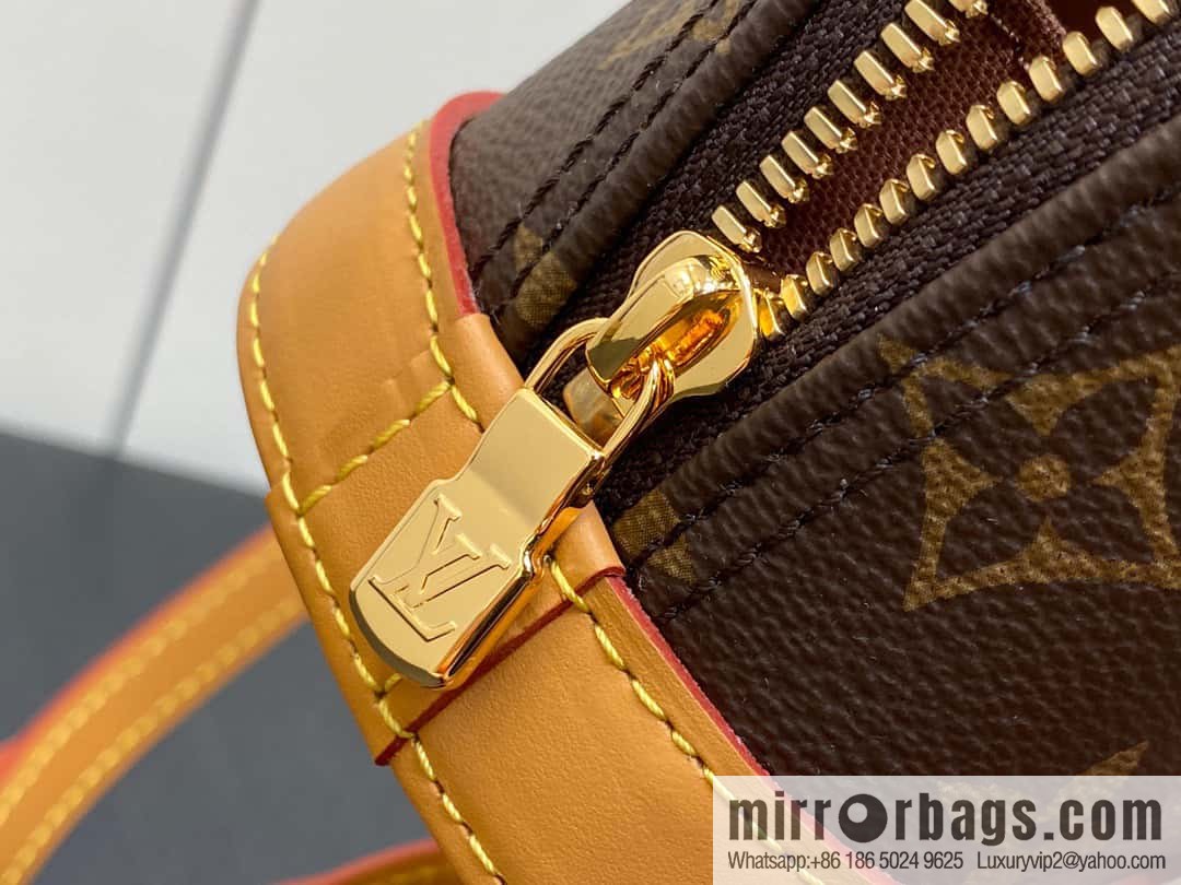 [Premium‑quality] M82717 monogram mini shell bag series New launch Nano Alma handbag