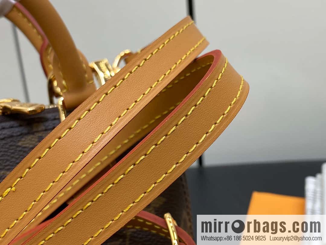 [Premium‑quality] M82717 monogram mini shell bag series New launch Nano Alma handbag