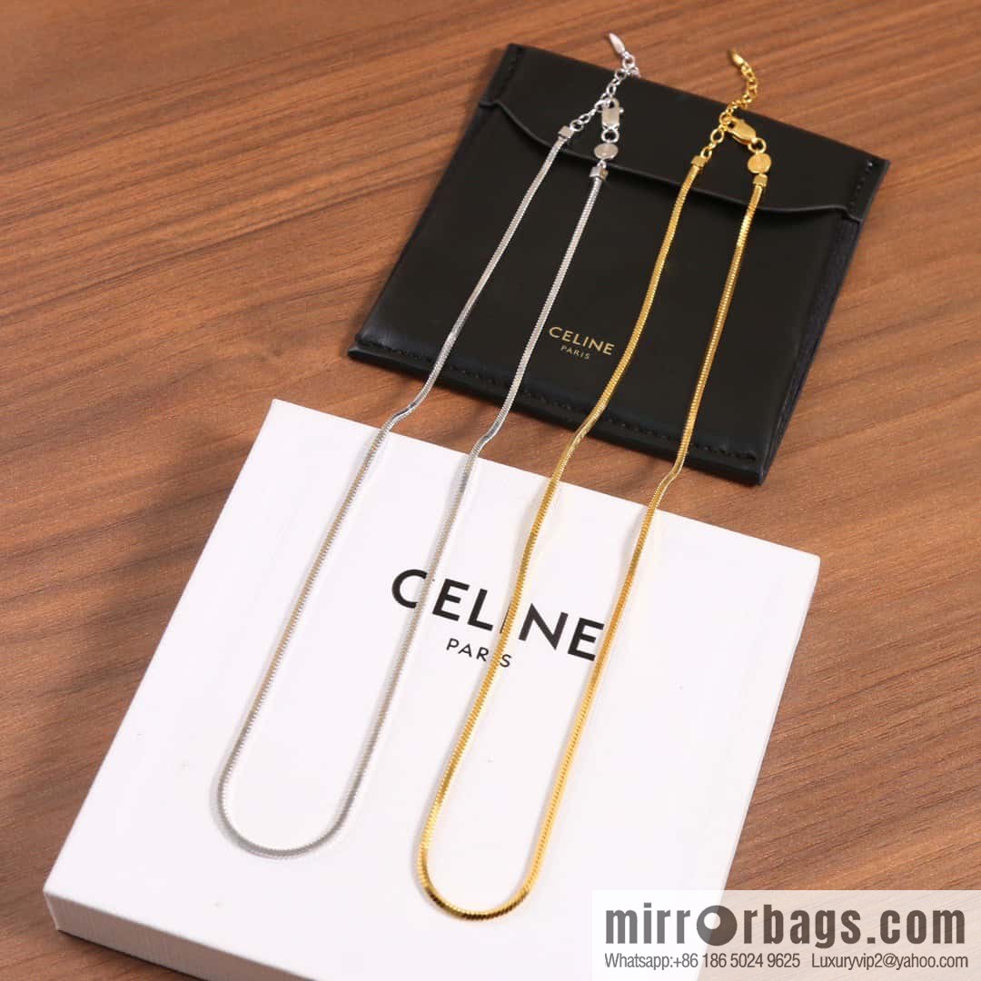 ❗️New ❗️ ☀️ New ☑️ Celine snake bone chain necklace ☀️