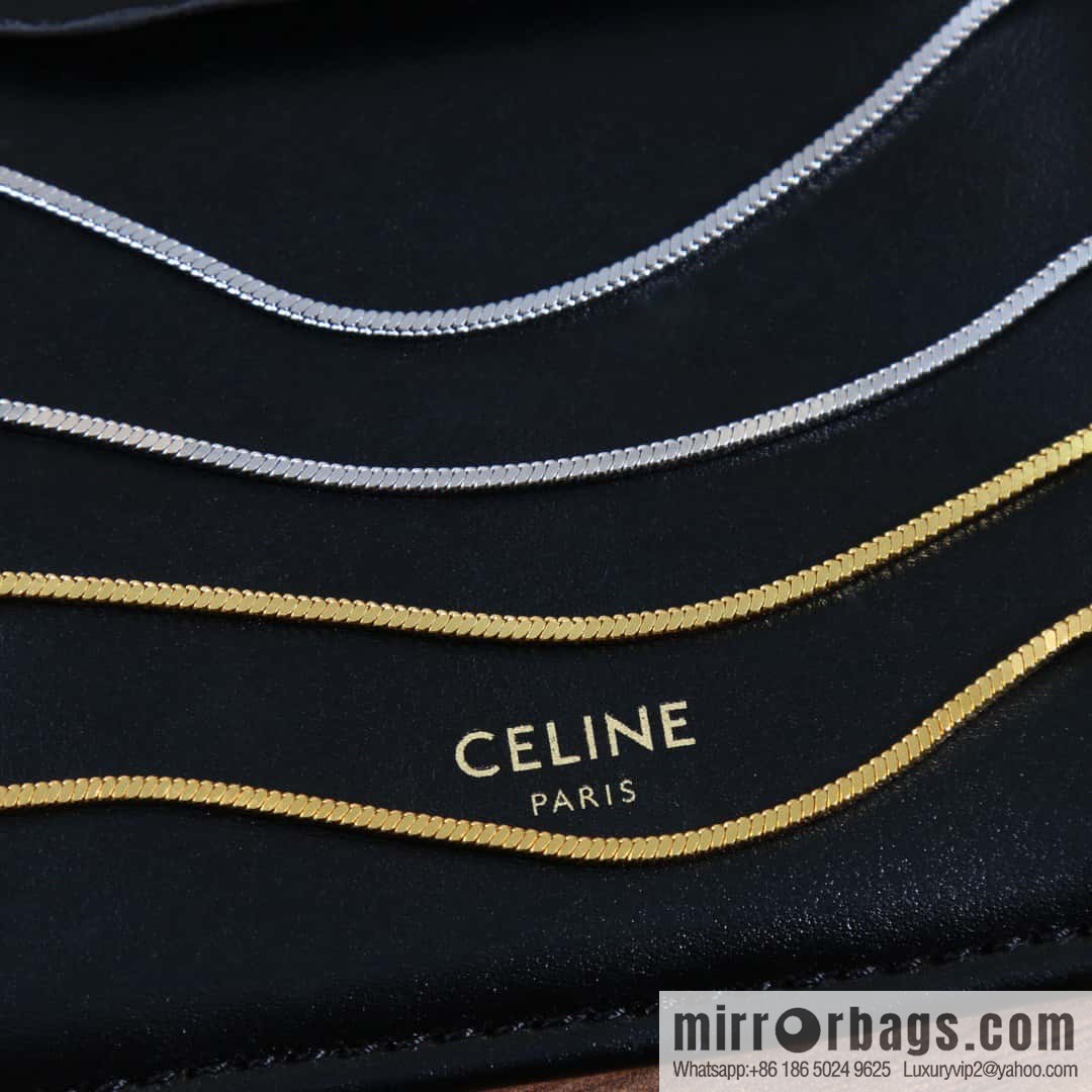 ❗️New ❗️ ☀️ New ☑️ Celine snake bone chain necklace ☀️