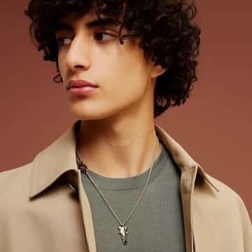 HERMES Destrier bull head horn ring necklace