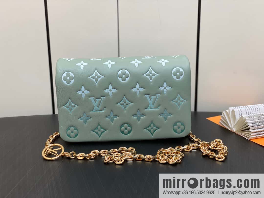 Louis Vuitton LV [Premium‑quality] M82474 green silk screen, full leather chain bag series Pochette Coussin handbag