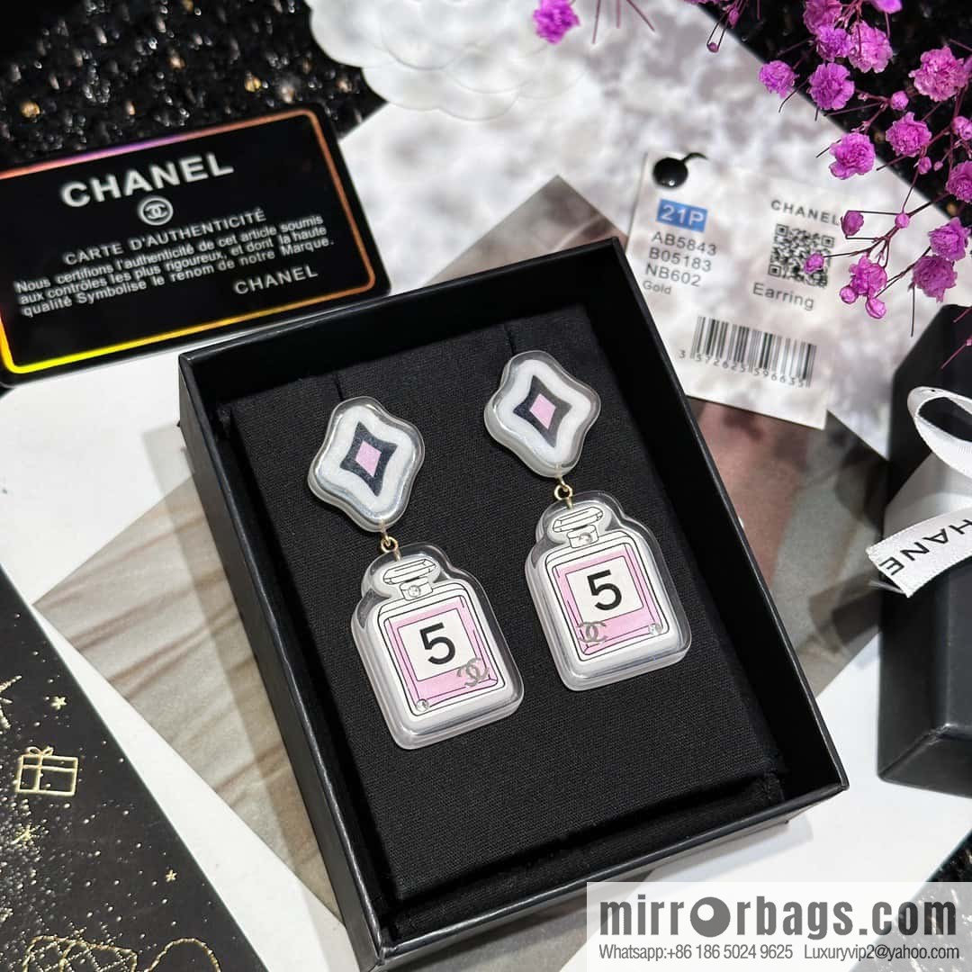 ❗️New ❗️ Chanel stud earrings ☀️ new ☑️ Chanel C2 perfume bottle stud earrings ☀️