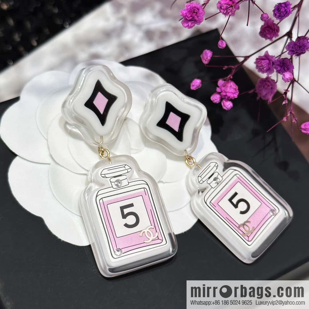 ❗️New ❗️ Chanel stud earrings ☀️ new ☑️ Chanel C2 perfume bottle stud earrings ☀️