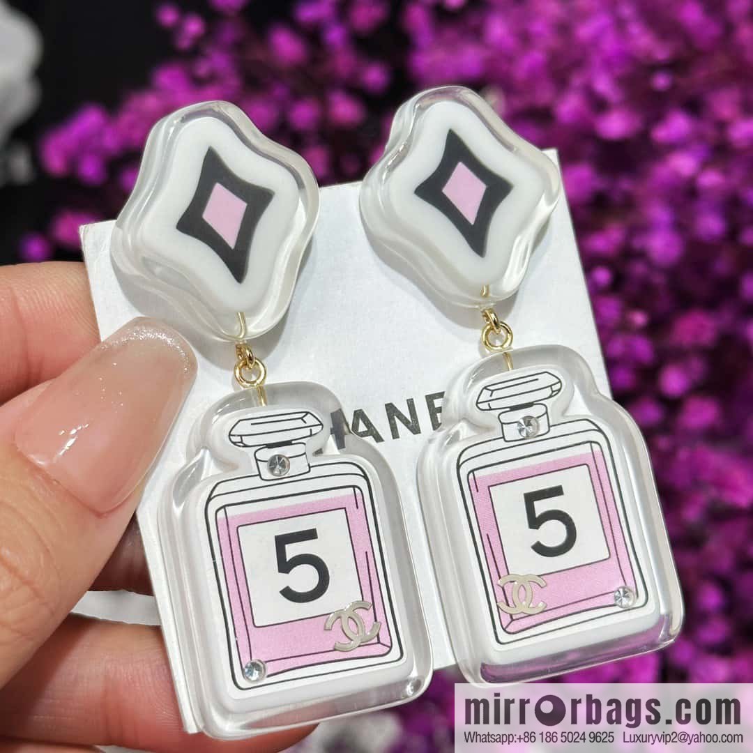 ❗️New ❗️ Chanel stud earrings ☀️ new ☑️ Chanel C2 perfume bottle stud earrings ☀️