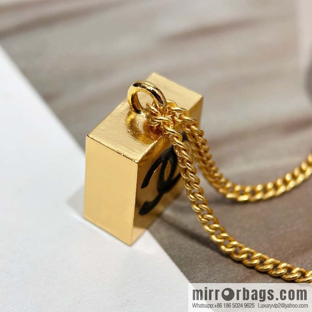 ❗️New ❗️ Chanel necklace ☀️ new ☑️ Chanel medieval series square double c necklace ☀️