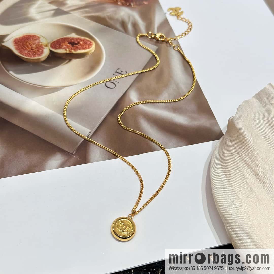 ❗️New ❗️ Chanel necklace ☀️ new ☑️ Chanel medieval series round double c necklace ☀️