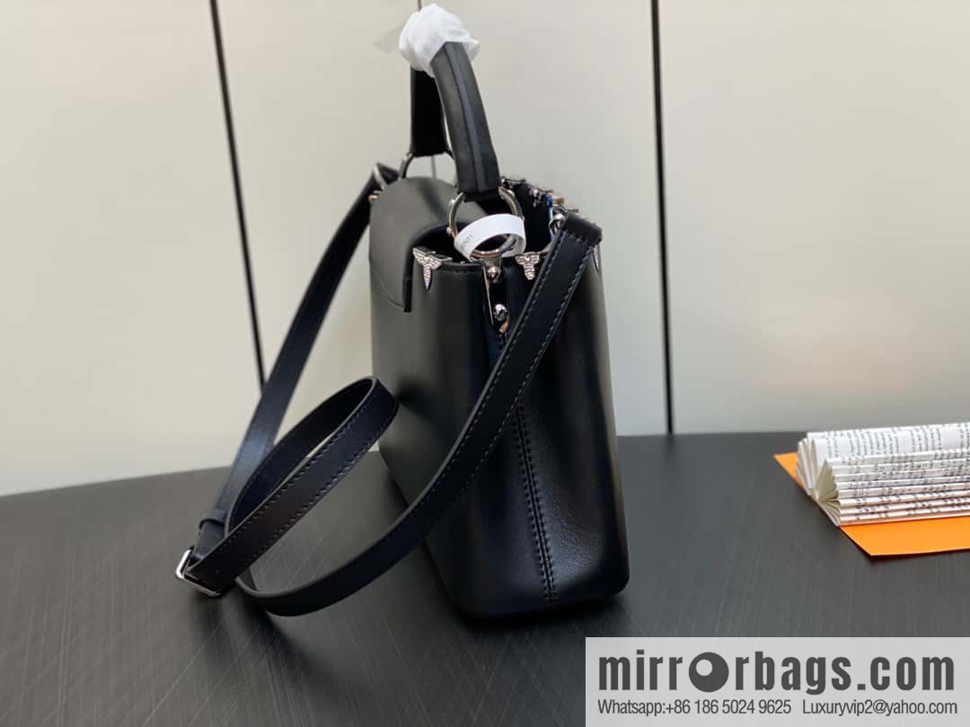 [Boutique‑grade] M51783 black full leather cap that English series, flower crown and white diamond Capucines small handbag