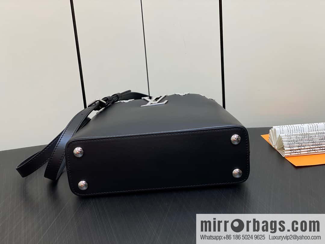 [Boutique‑grade] M51783 black full leather cap that English series, flower crown and white diamond Capucines small handbag