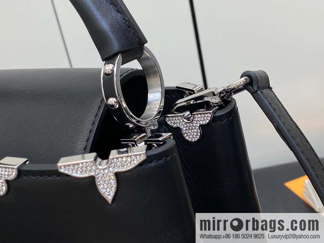 [Boutique‑grade] M51783 black full leather cap that English series, flower crown and white diamond Capucines small handbag