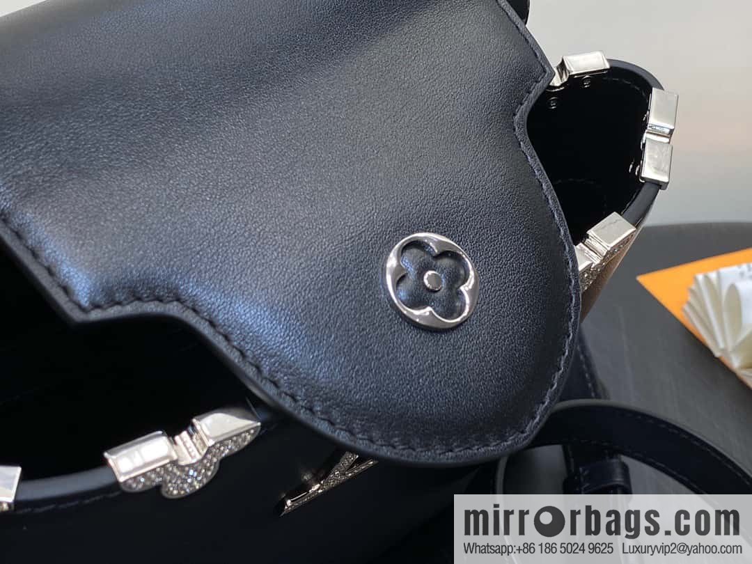 [Boutique‑grade] M51783 black full leather cap that English series, flower crown and white diamond Capucines small handbag