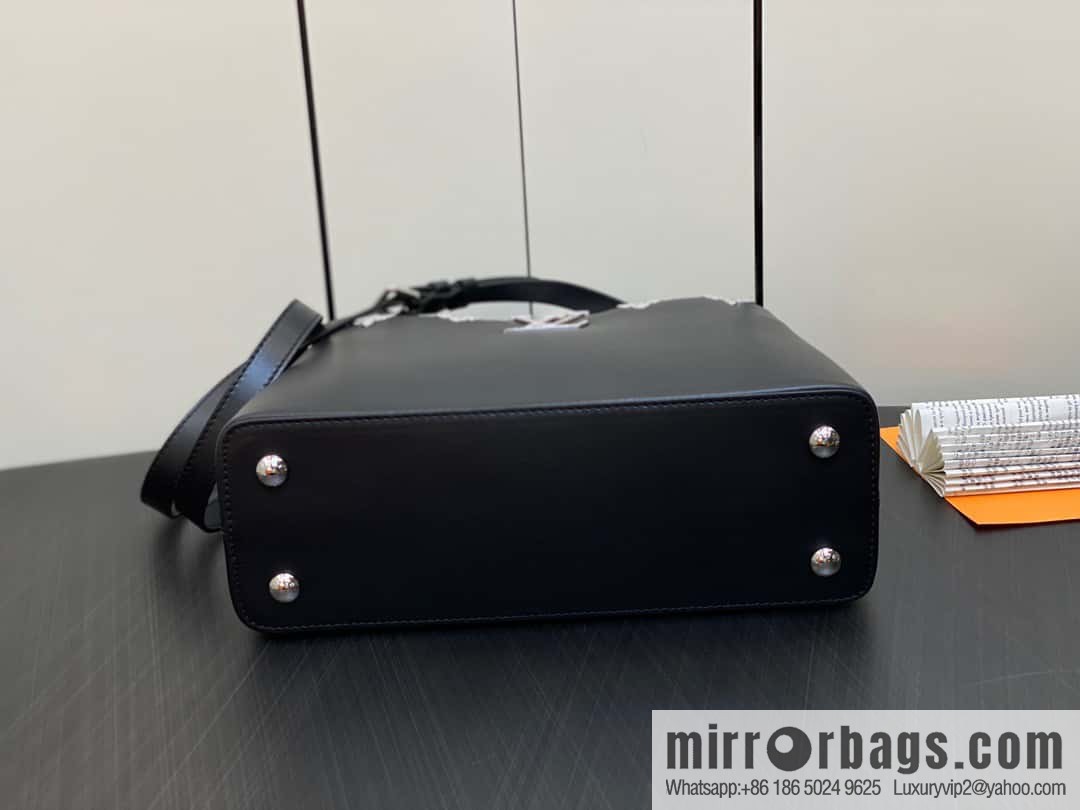 [Boutique‑grade] M51783 black full leather cap that English series, flower crown and white diamond Capucines medium handbag