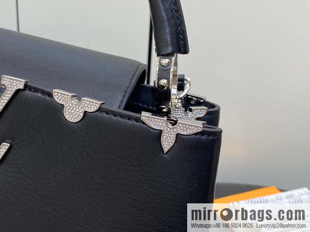 [Boutique‑grade] M51783 black full leather cap that English series, flower crown and white diamond Capucines medium handbag