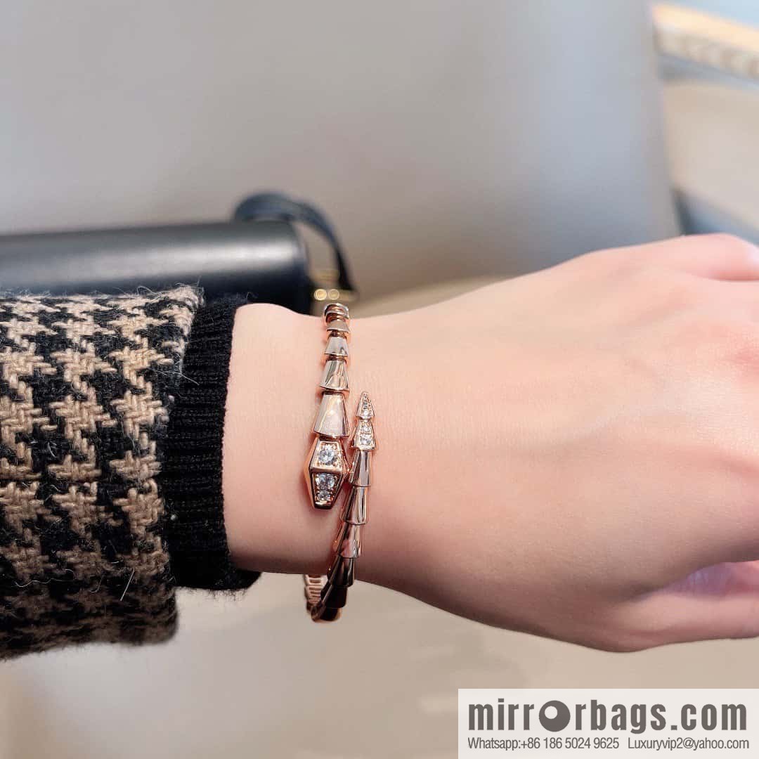 ❗️CNC Version ❗️ ☀️ Bulgari BVLGARI Narrow Edition Headtail Bracelet with Drilled Snake Bone ☀️ Rose Gold, Silver ☀