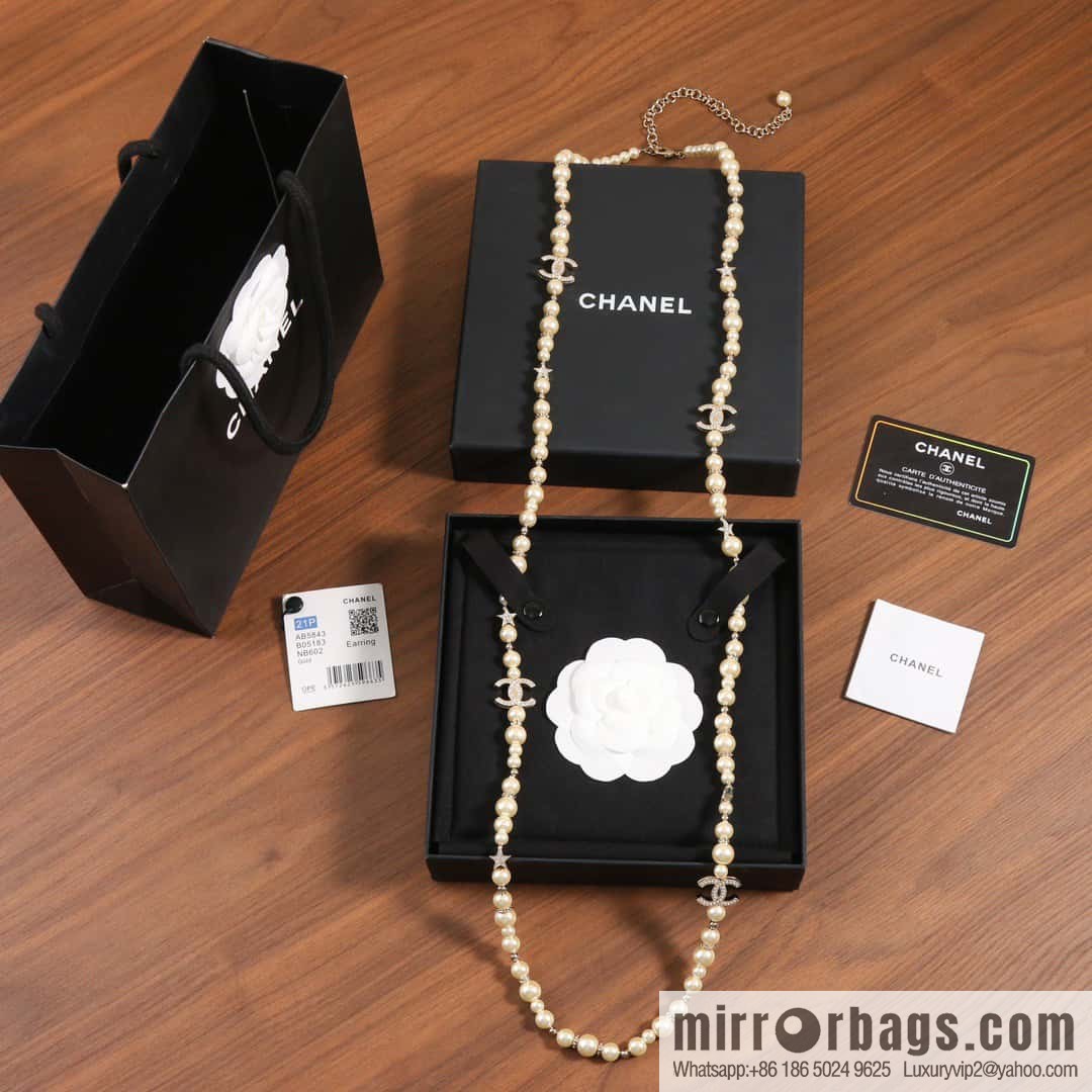☀️New ☑️ Chanel Double C Pearl Pentagram ⭐ Star Sweater Chain Necklace