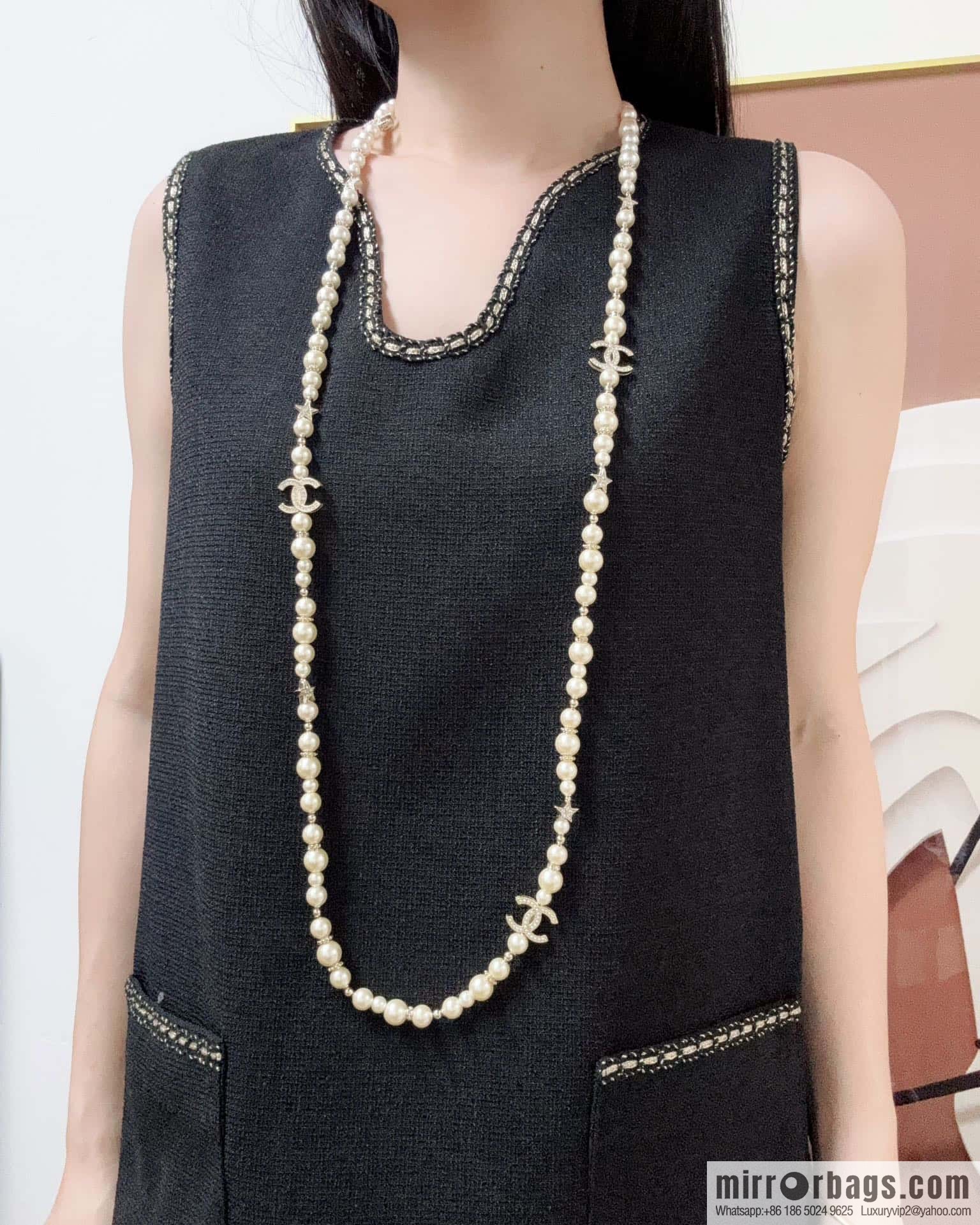 ☀️New ☑️ Chanel Double C Pearl Pentagram ⭐ Star Sweater Chain Necklace