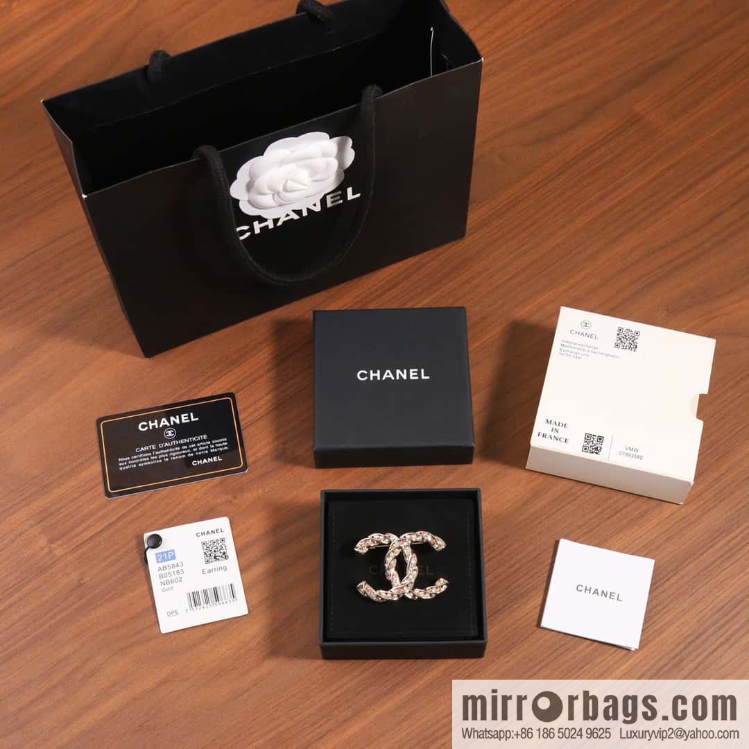 ☀️New ☑️ Chanel Double C Pink Diamond Pearl Brooch