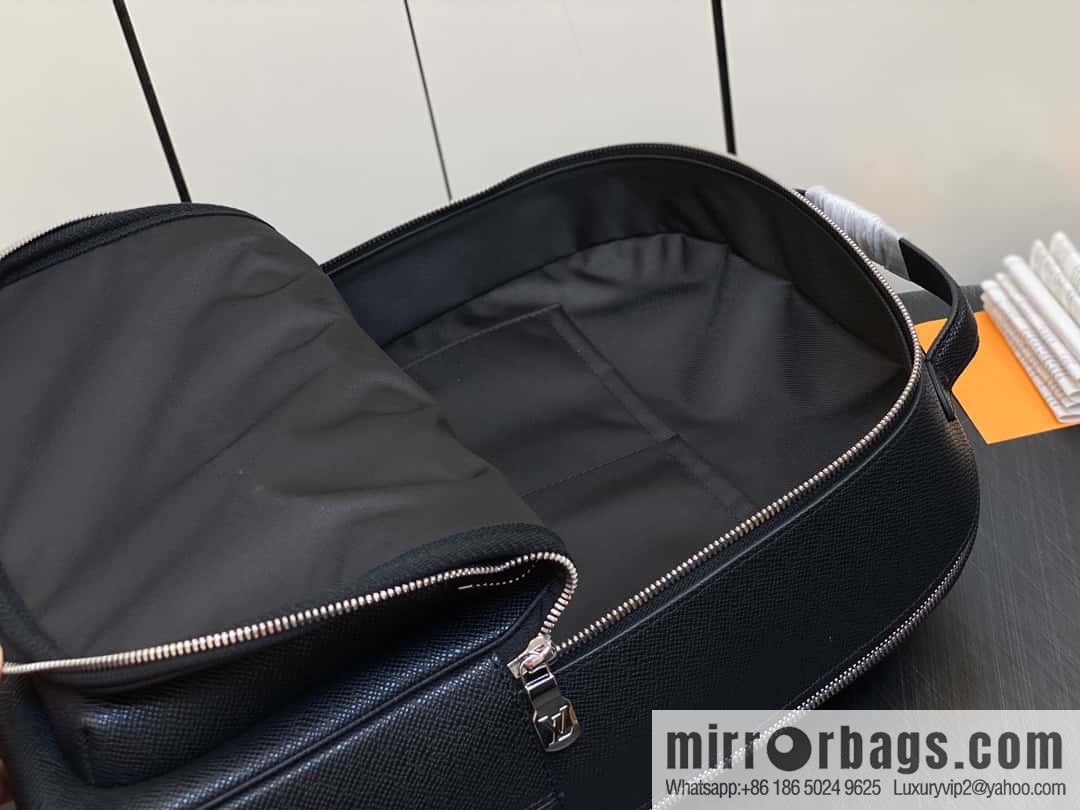 LV [Premium‑quality] M30977 black full leather, cross pattern backpack series Avenue backpack