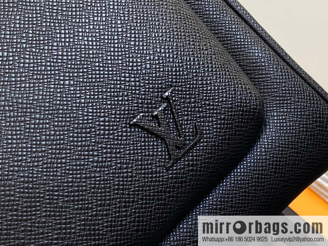 LV [Premium‑quality] M30977 black full leather, cross pattern backpack series Avenue backpack