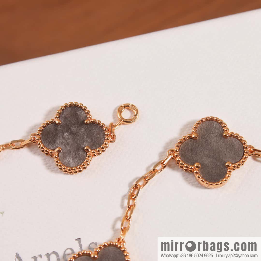 ☀️Van Cleef & Arpels Silver Obsidian Five Flowers Bracelet ☀
