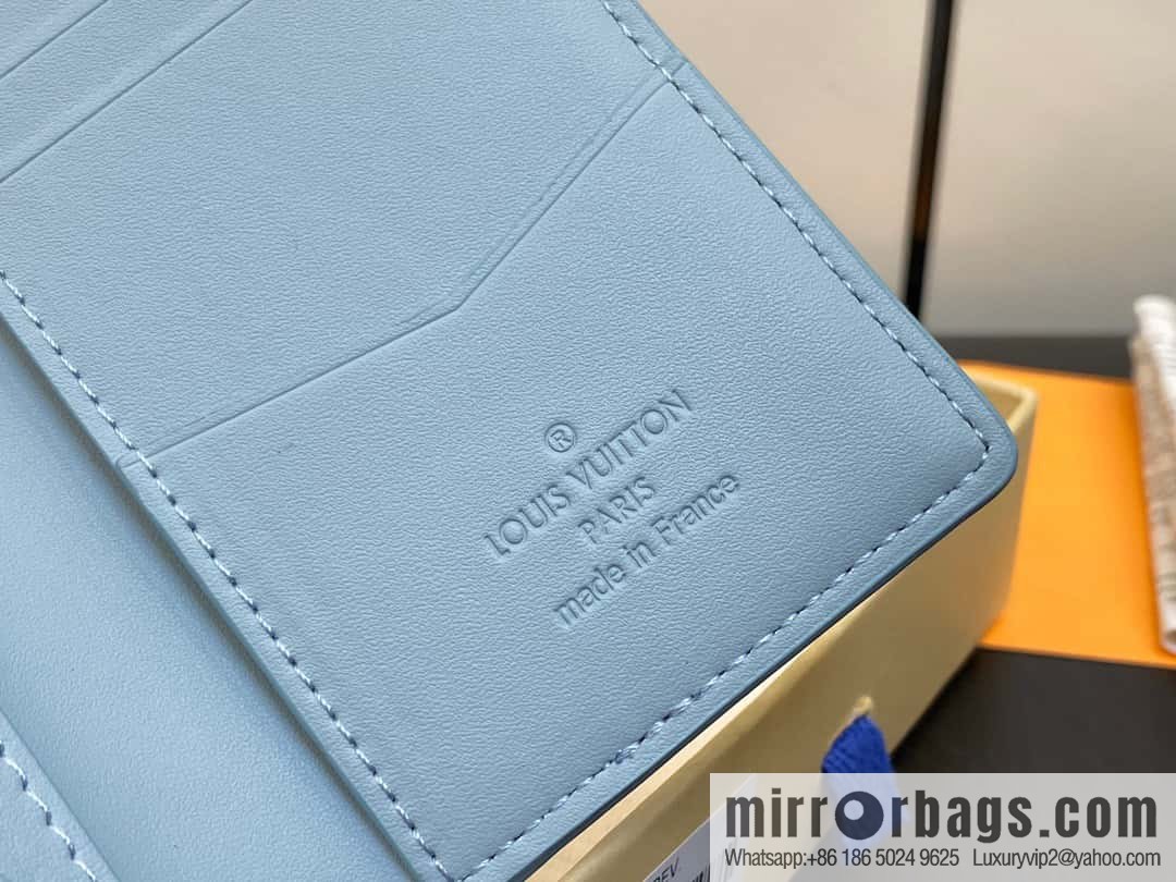 [Boutique‑grade] M82805 light blue full leather card holder wallet series, pocket wallet m82275 82276