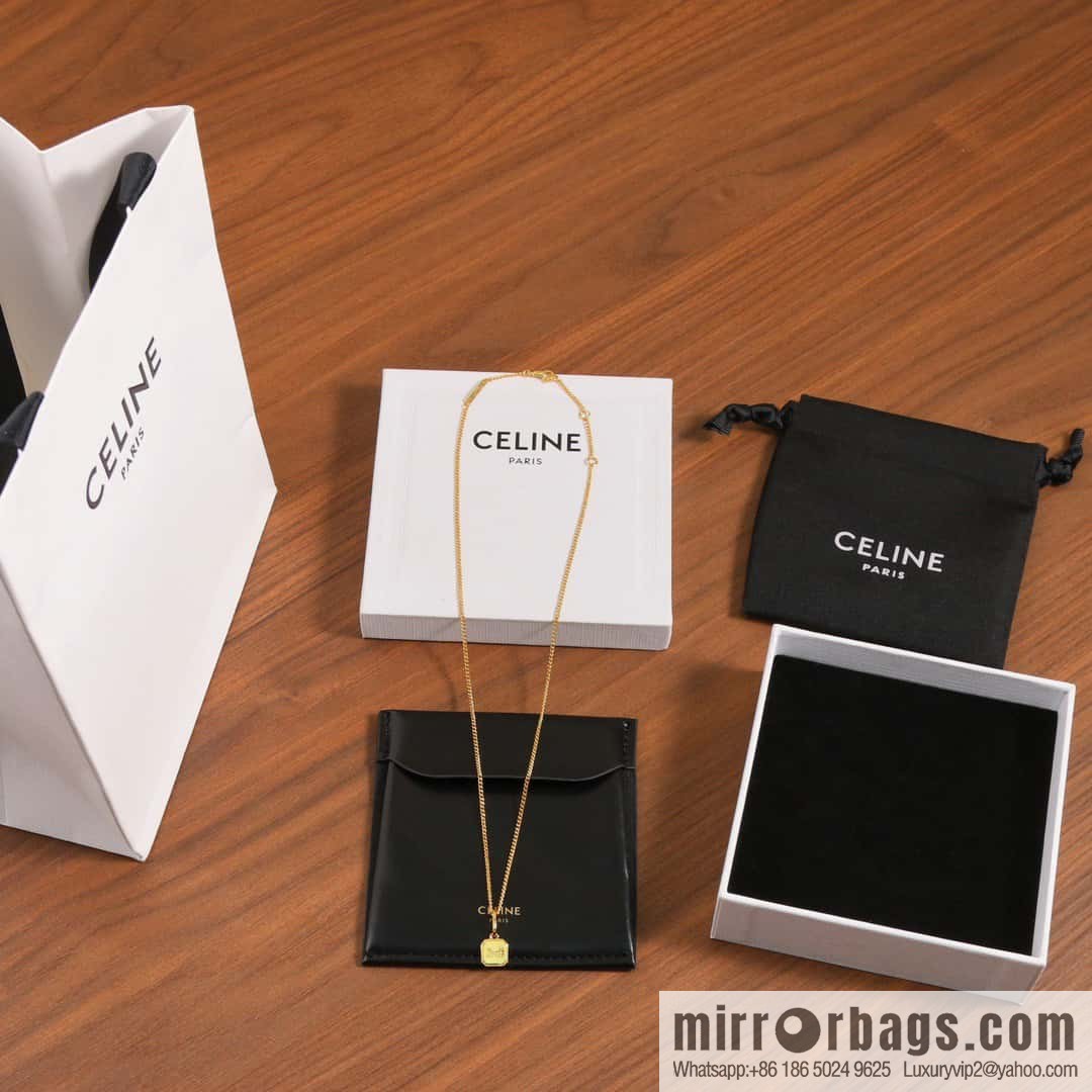 ☀️Celine carriage necklace ☀️