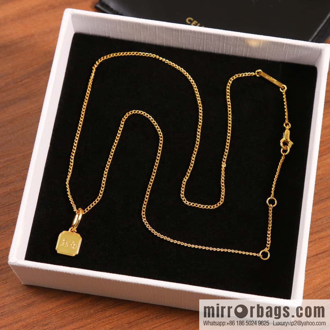 ☀️Celine carriage necklace ☀️