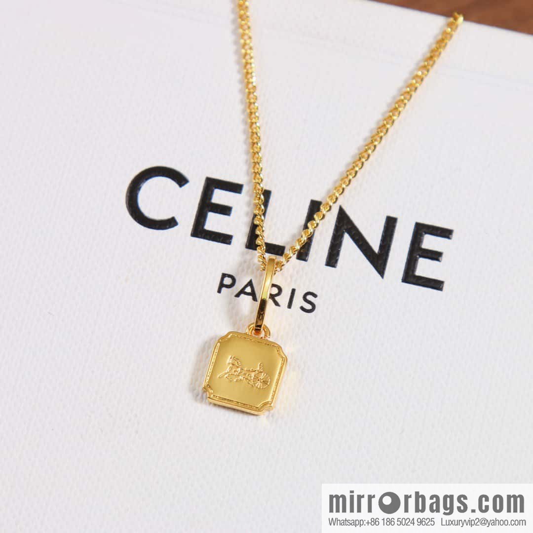 ☀️Celine carriage necklace ☀️