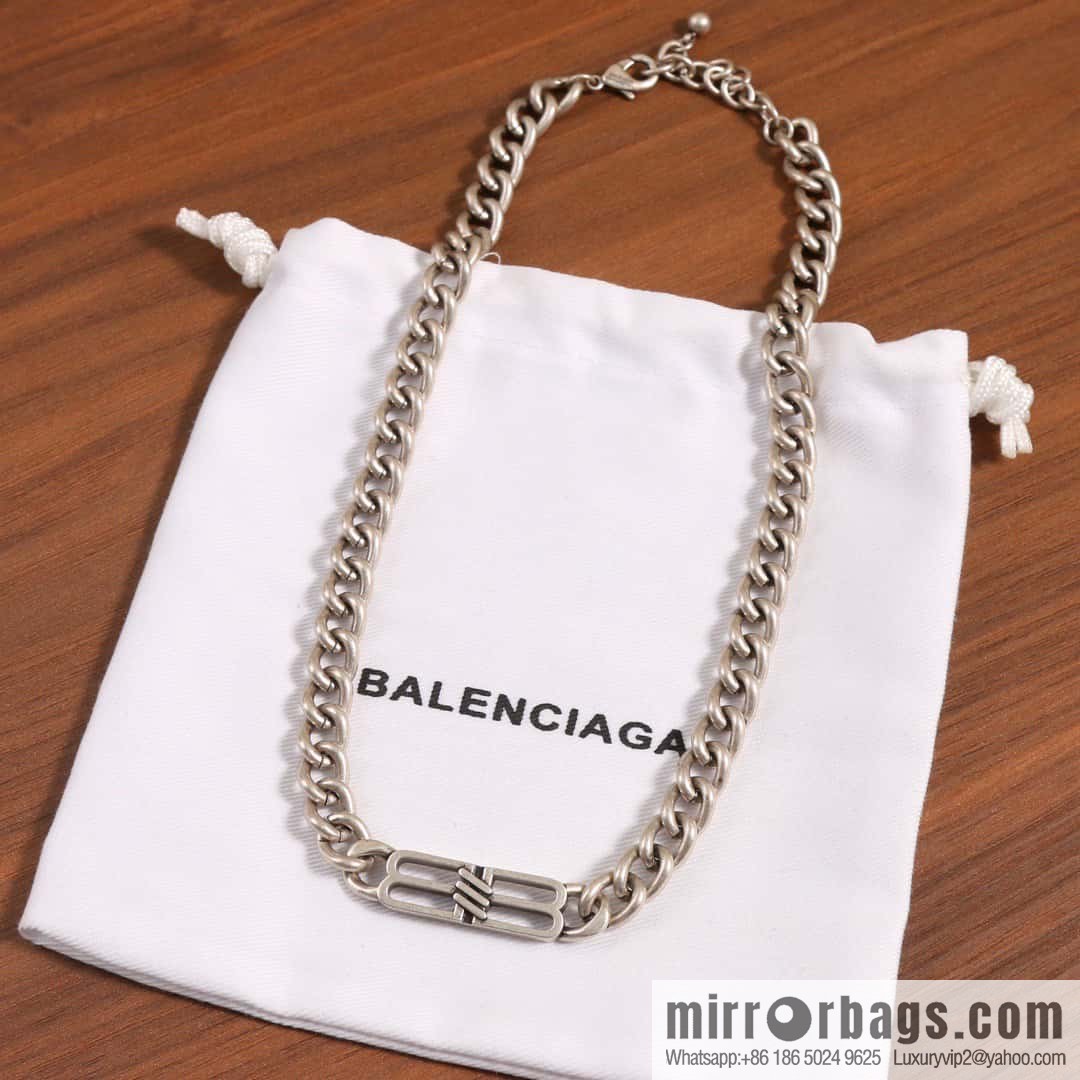 ☀️New Balenciaga BALENCIAGA Double B Full Diamond Necklace