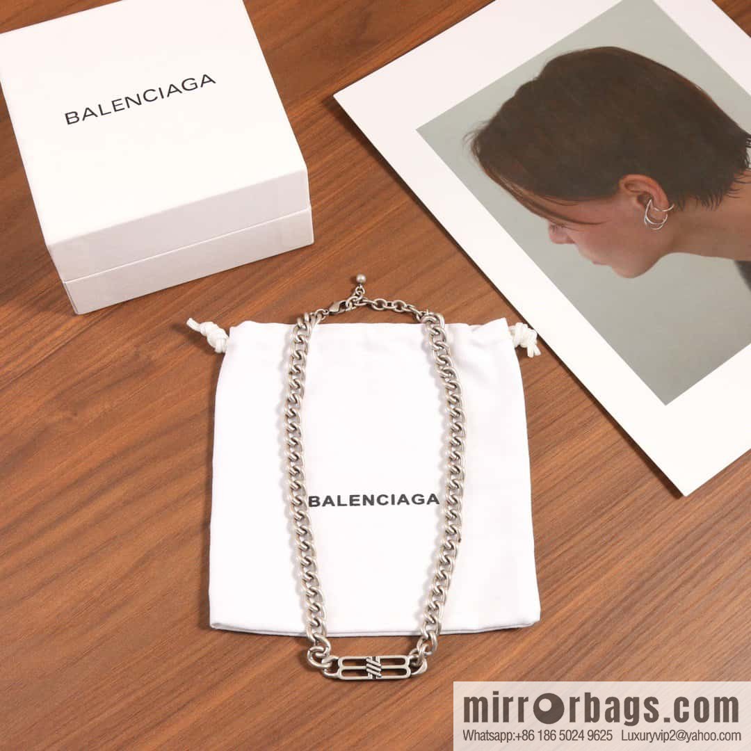 ☀️New Balenciaga BALENCIAGA Double B Full Diamond Necklace