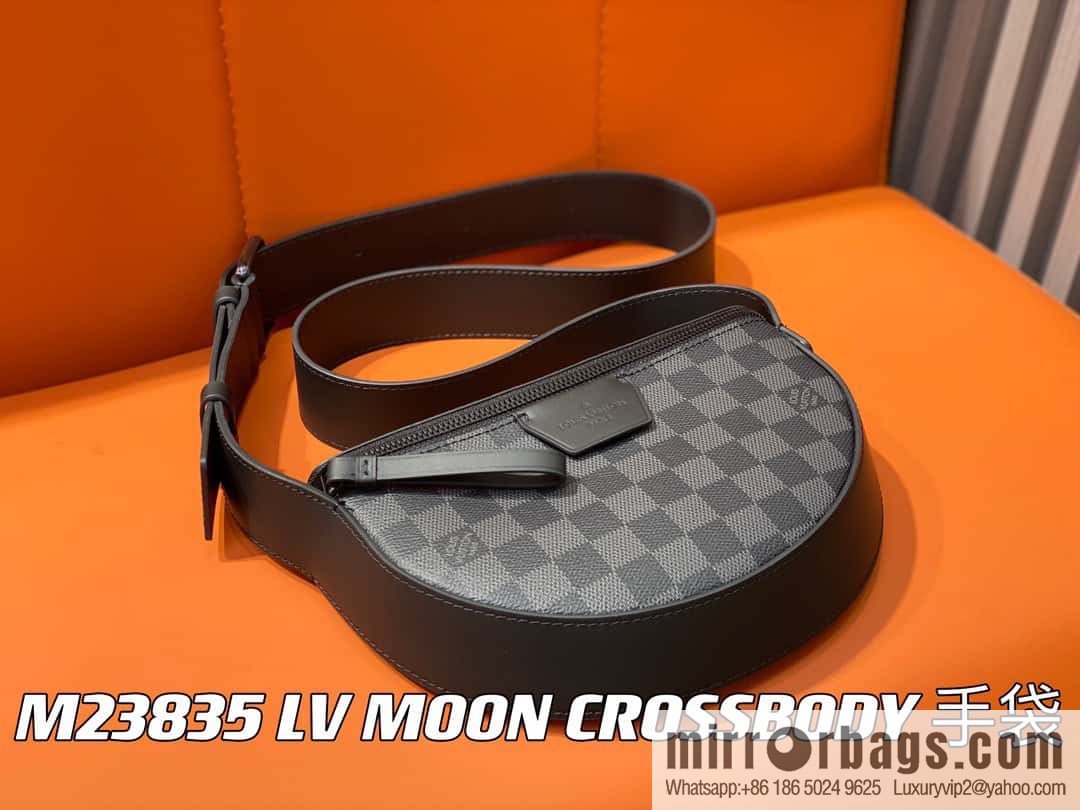 [Boutique‑grade] M23835 Haige, men's bag moon bag series, new LV MOON CROSSBODY handbag in autumn and winter
