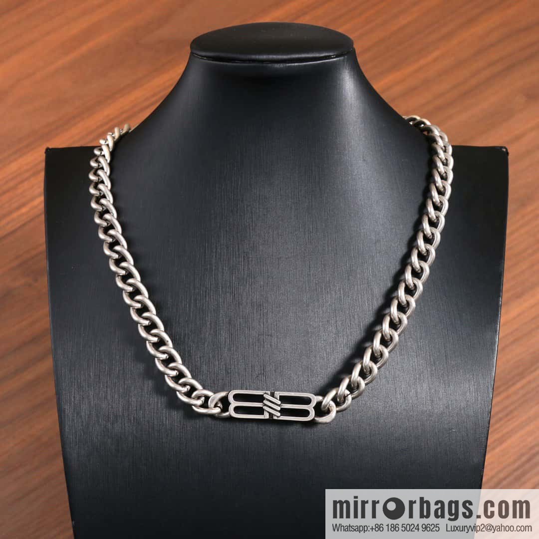 ☀️New Balenciaga BALENCIAGA Double B Full Diamond Necklace