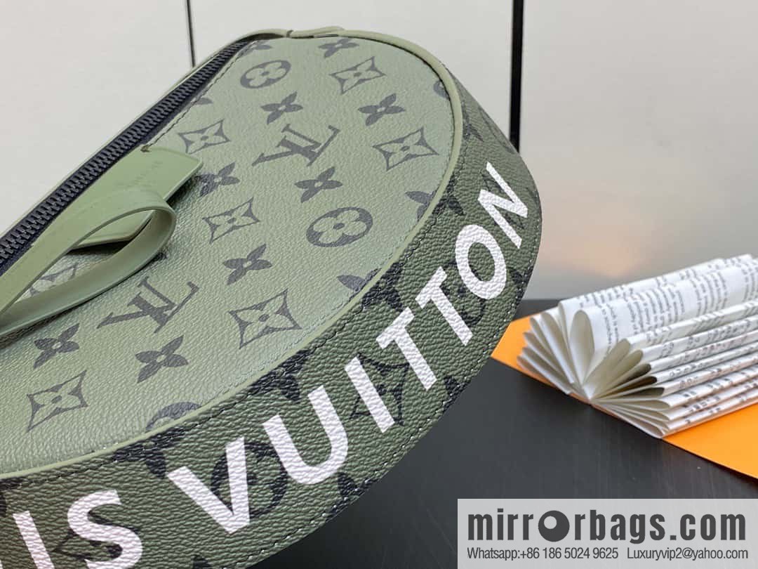 [Boutique‑grade] M23838 green, men's bag moon bag series LV MOON CROSSBODY handbag M23838 green flower