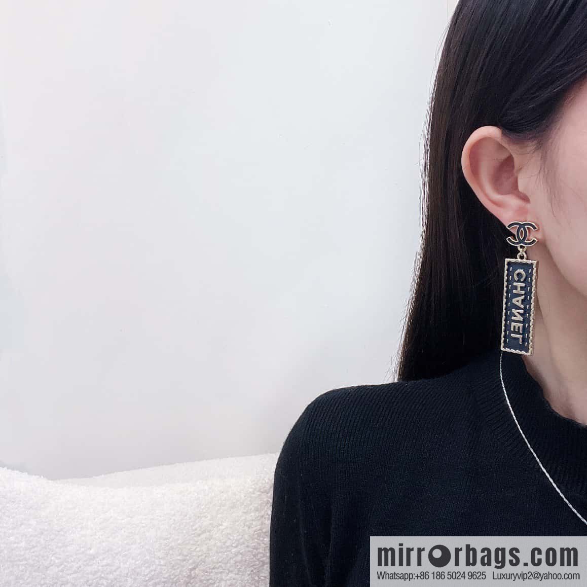 ❗️New ❗️ chanel stud earrings ☀️ new ☑️ chanel c2 double c long letter stud earrings ☀️