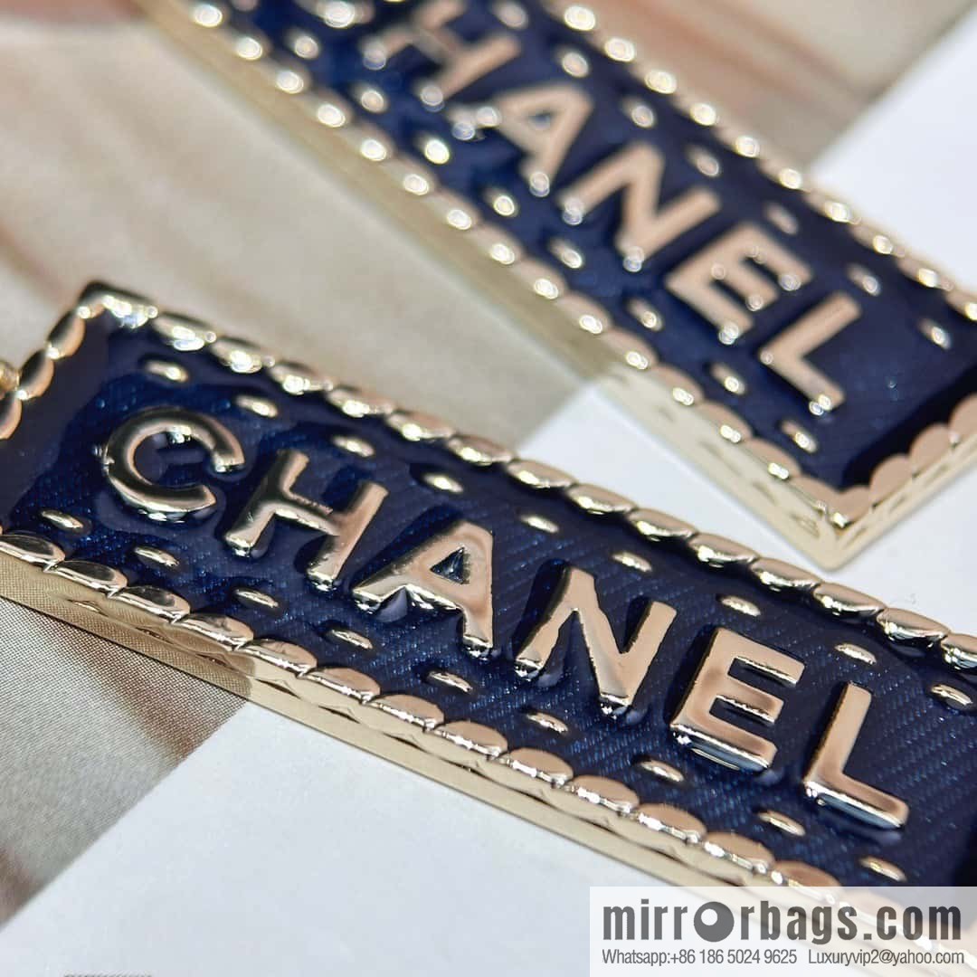 ❗️New ❗️ chanel stud earrings ☀️ new ☑️ chanel c2 double c long letter stud earrings ☀️