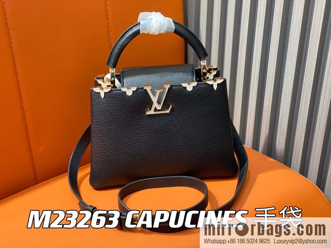 [Boutique‑grade] M23263 black full leather cap Naying series CAPUCINES BB handbag, this Capucines BB Flower Crown handbag