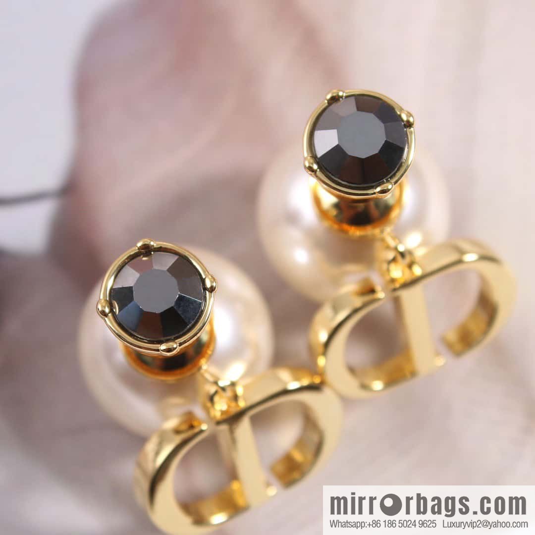 New ☑️ DIOR CD pearl black diamond stud earrings